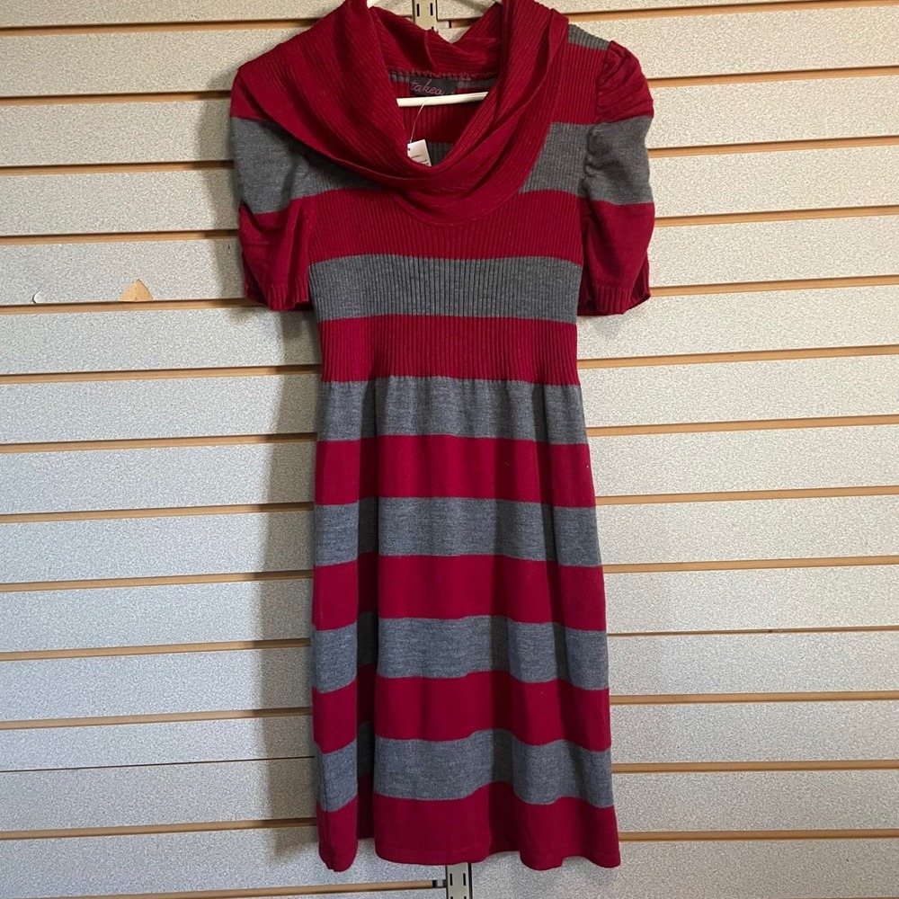 NWTS Takeout XL Pink Gray Striped Cowl Neck Short‎ Sleeve Sweater Dress